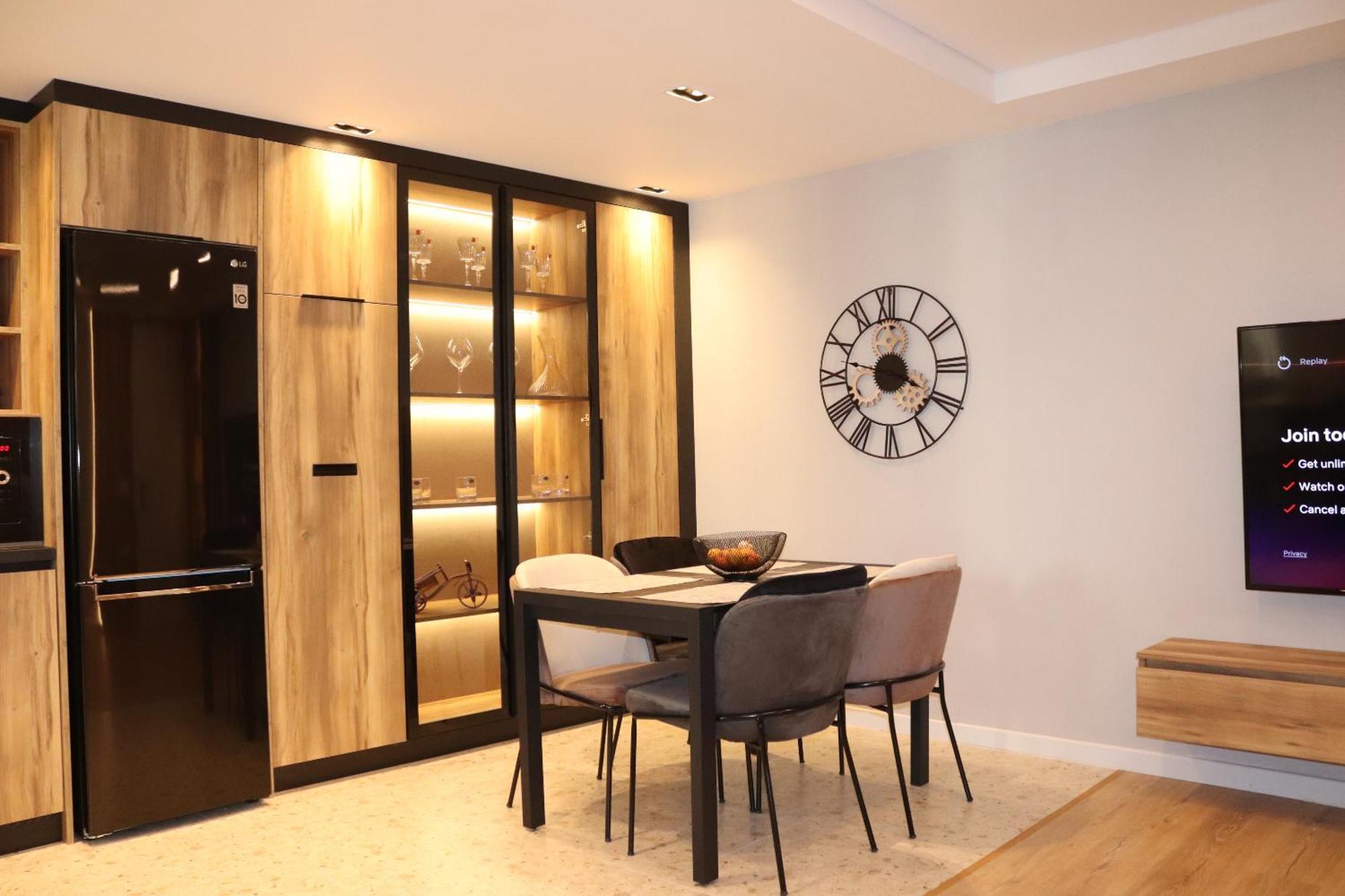 Soinn'S Apartament تيرانا المظهر الخارجي الصورة